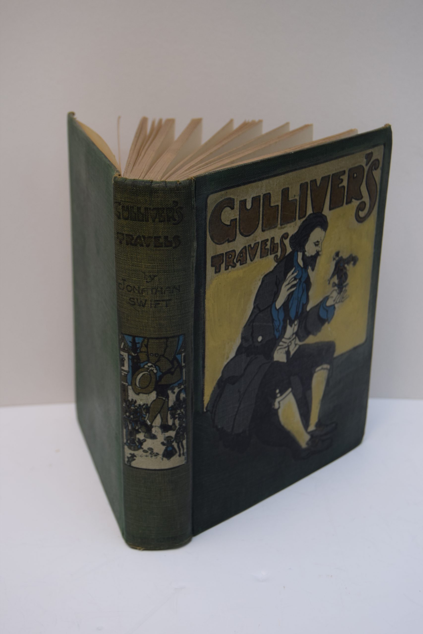 GULLIVER'S TRAVELS.