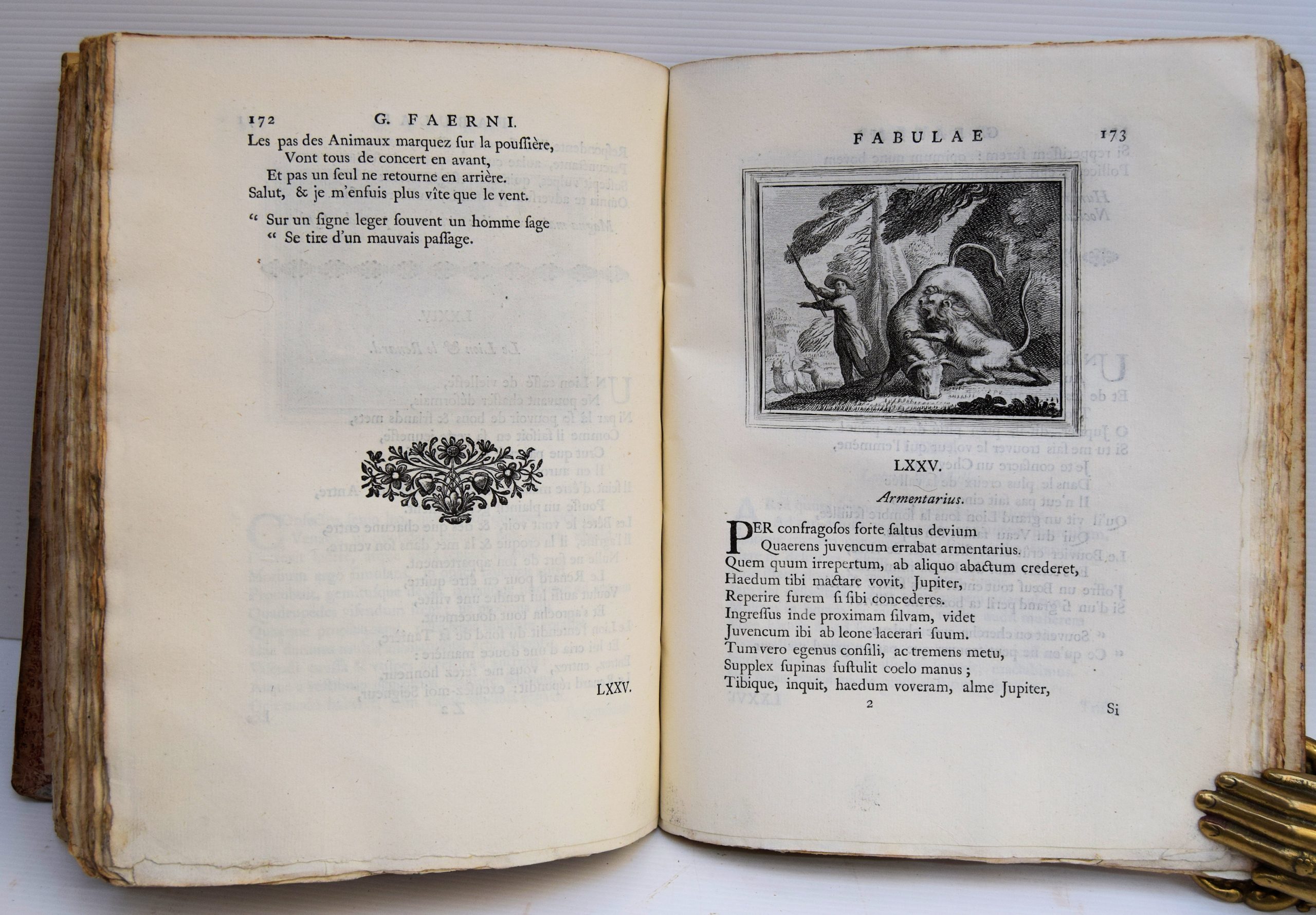 Cent fables en Latin et en Fran?ois, choisies des anciens auteurs, mises en vers Latins pargabriel faerne et traduites par Mr. Perrault, de academie francoise. Avec de nouvelles figures en taille-douce. Nouvelle edition. - Image 3