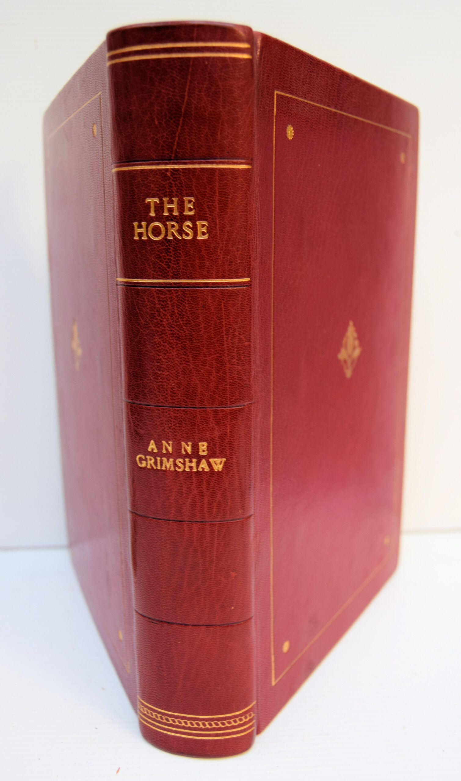 THE HORSE. A BIBLIOGRAPHY OF BRITISH BOOKS 1851-1976.