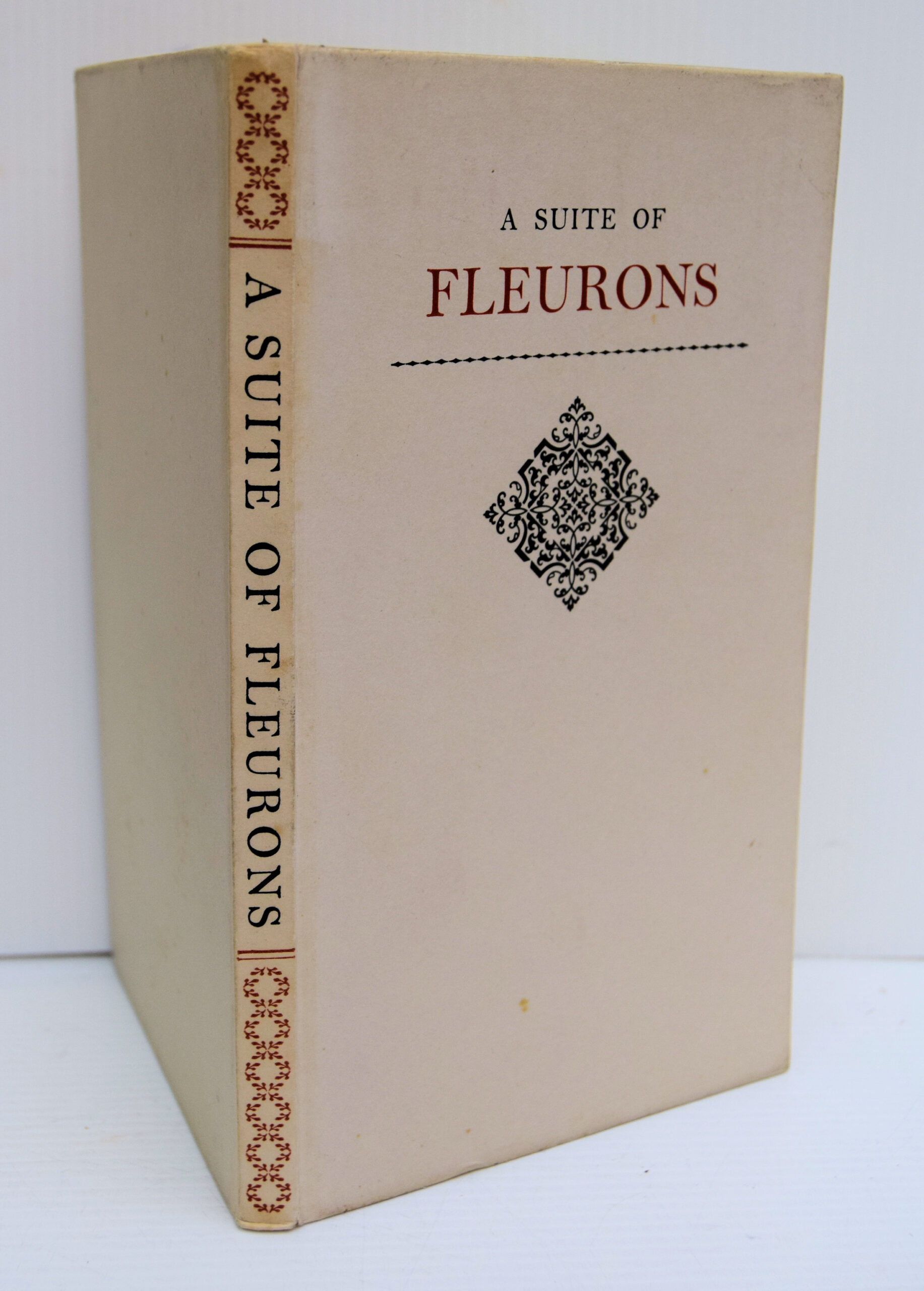 A SUITE OF FLEURONS