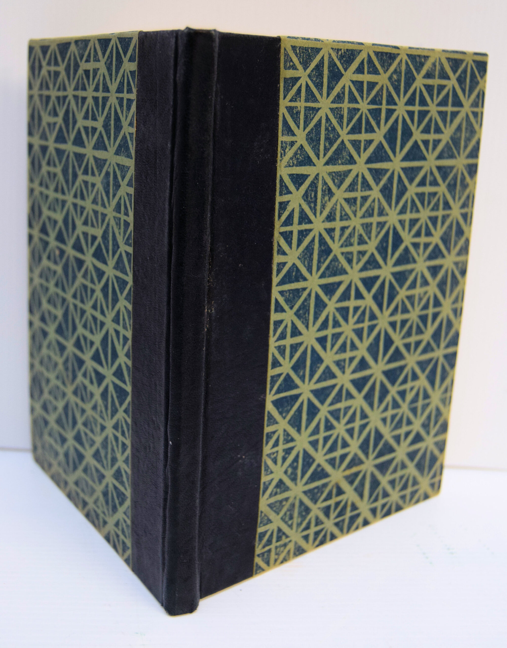 OF GARDENS TWO ESSAYS BY FRANCIS LORD BACON.