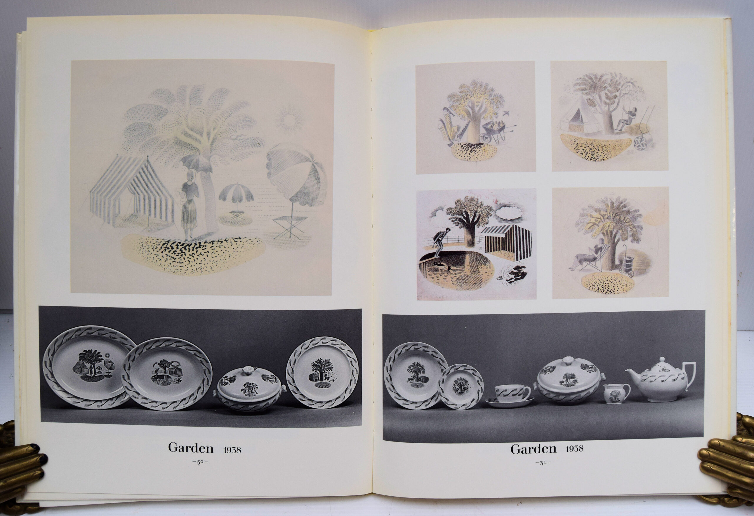 Ravilious & Wedgwood: The Complete Wedgwood Designs of Eric Ravilious. - Image 3