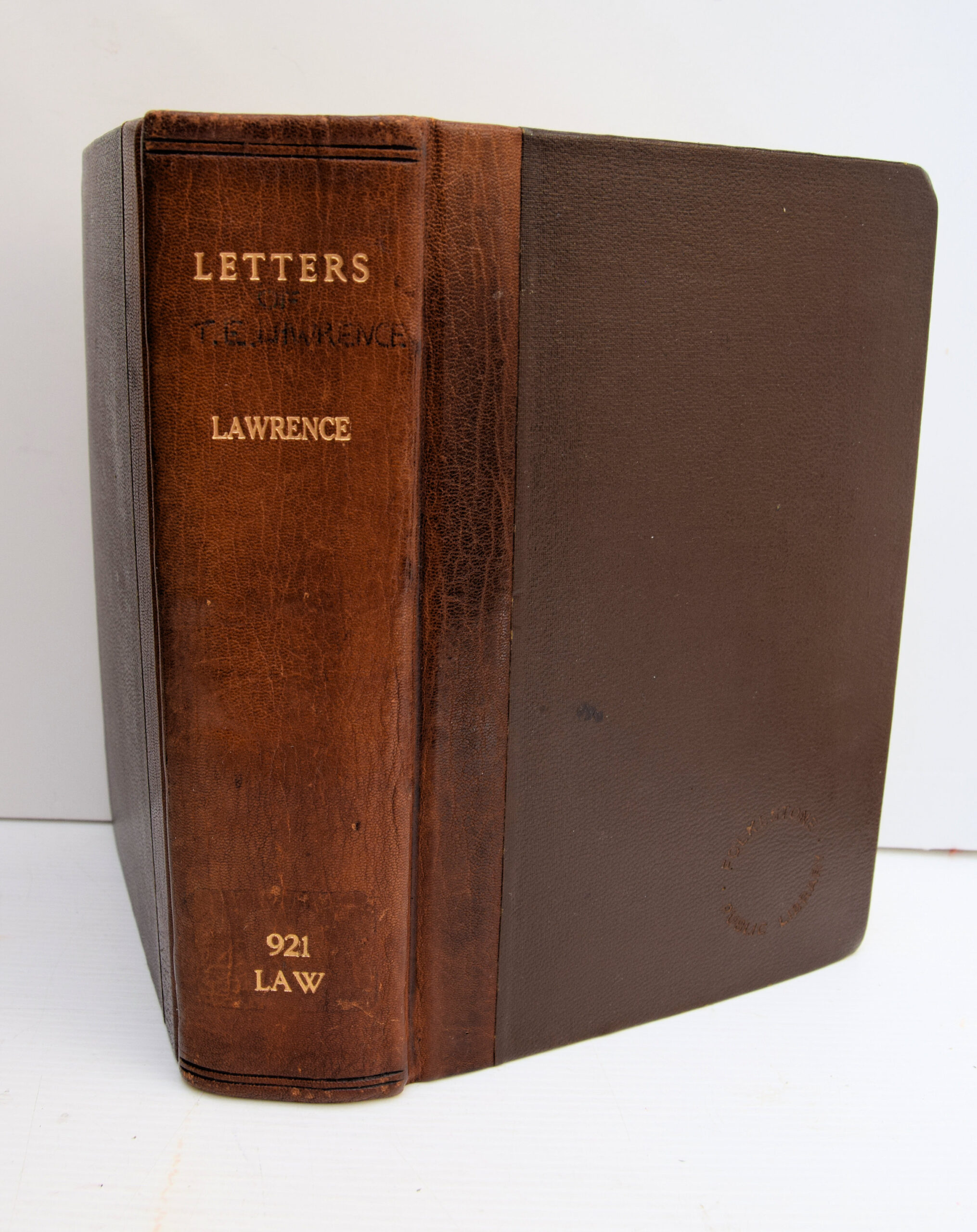 THE LETTERS OF T. E. LAWRENCE. Edited by David Garnett.