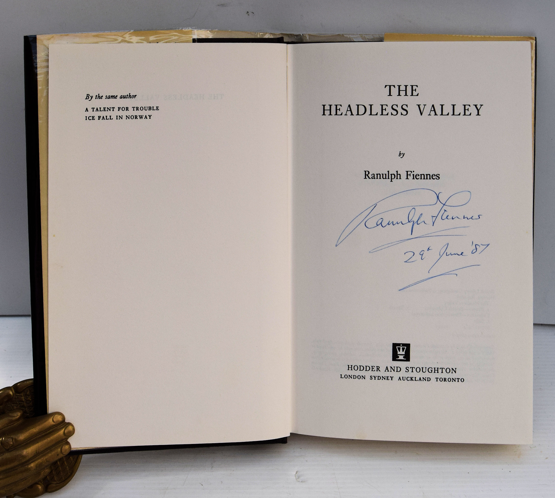 THE HEADLESS VALLEY. - Image 2